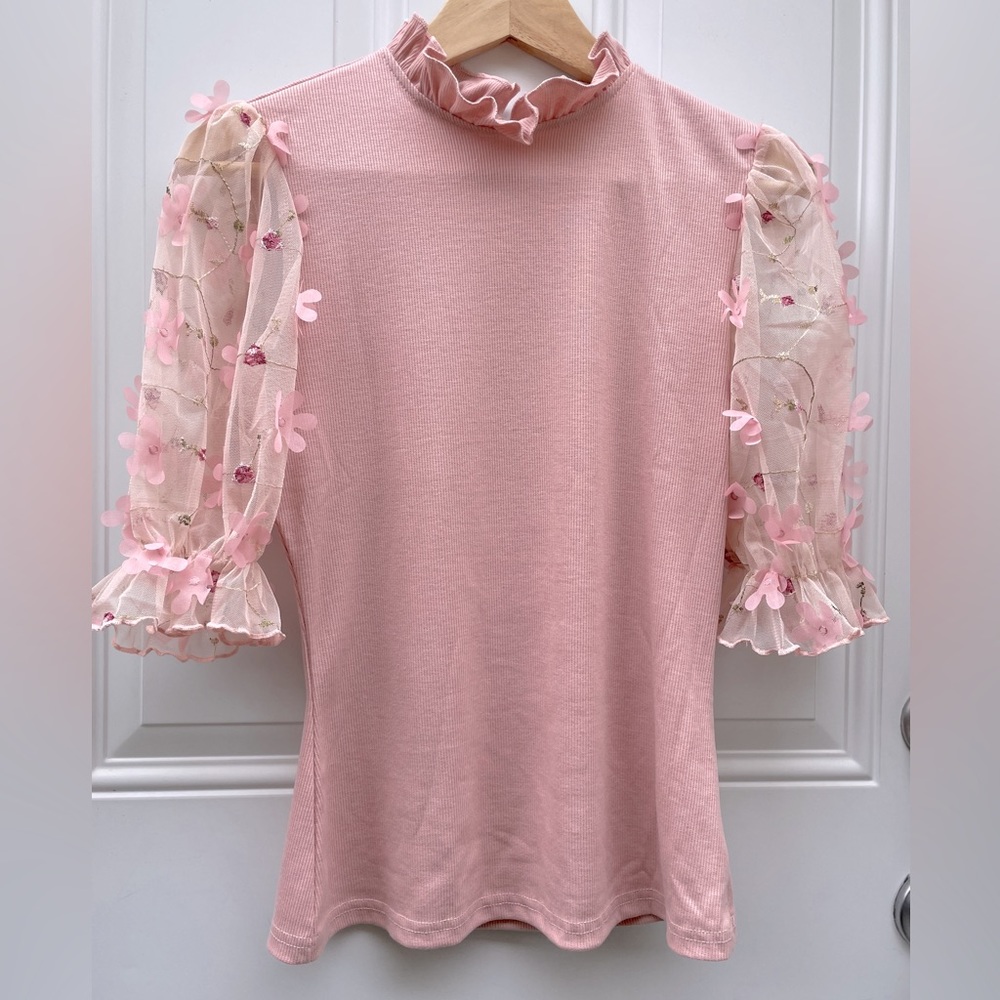 High neck Appliqués Mesh Sleeves Top S(4)